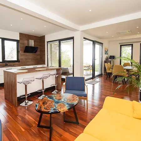Simon2 Villa Veliko Brdo (Makarska)