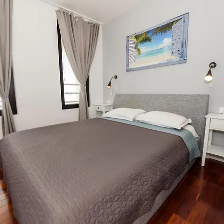 Simon2 * Veliko Brdo (Makarska)